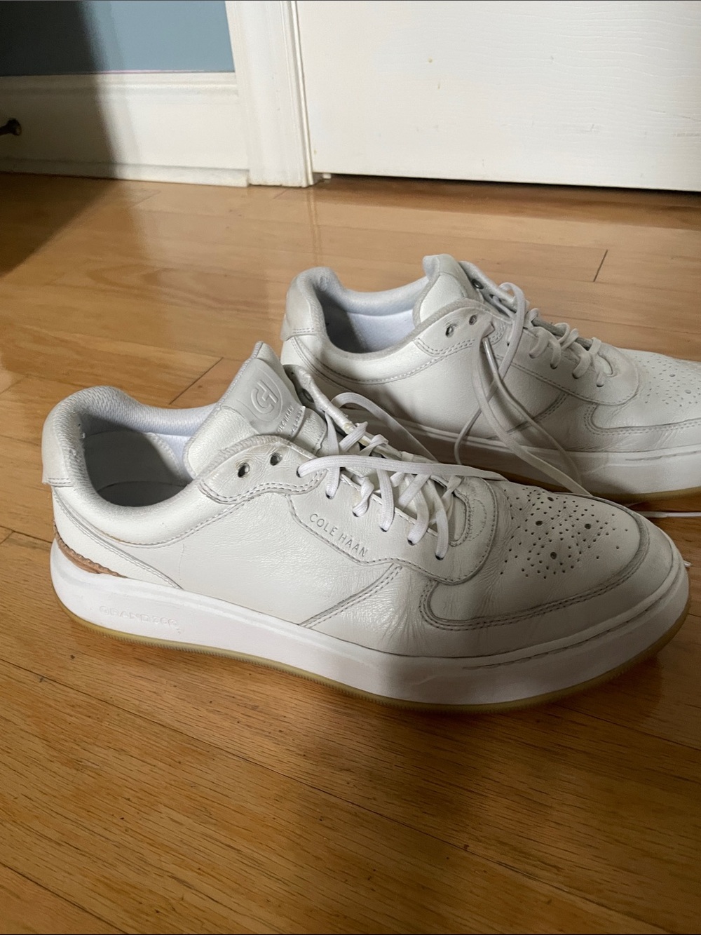 Cole Haan White/gray grand 360 Leather Low-Top Sneakers men’s 11